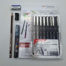 Místo gumy Tombow aktuálně v sadě najdete černou gumu Pentel.
